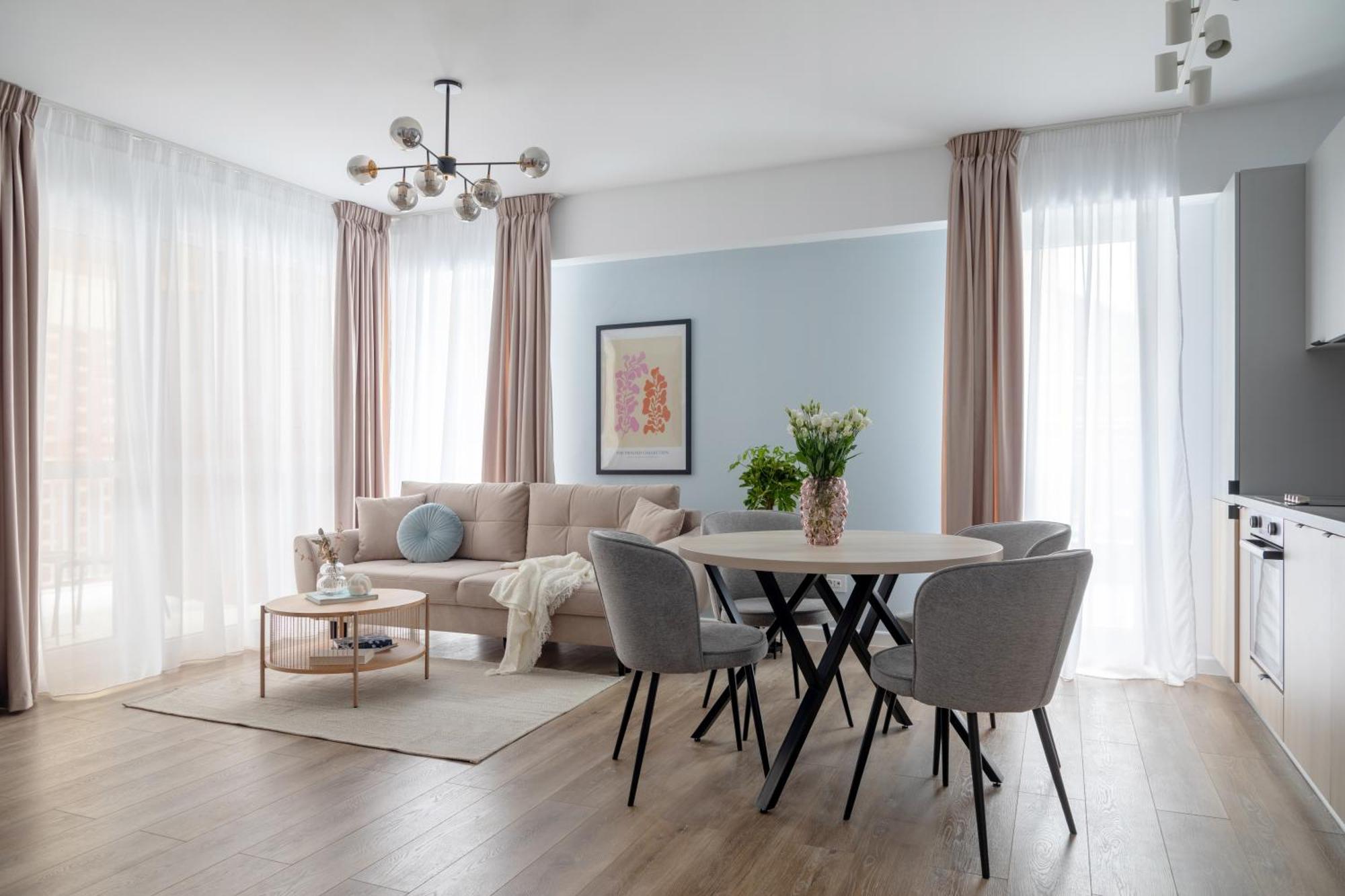Joy Garden Apartment 시나이아 외부 사진