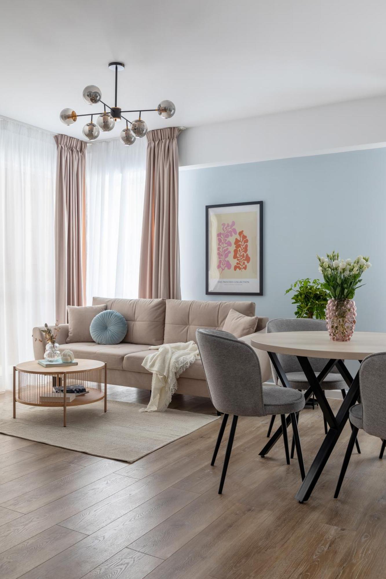 Joy Garden Apartment 시나이아 외부 사진